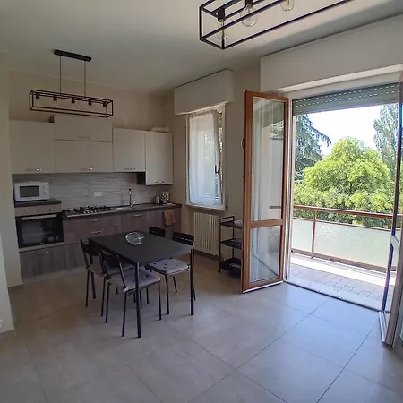 Guerzoni 1 Apartment Piacenza
